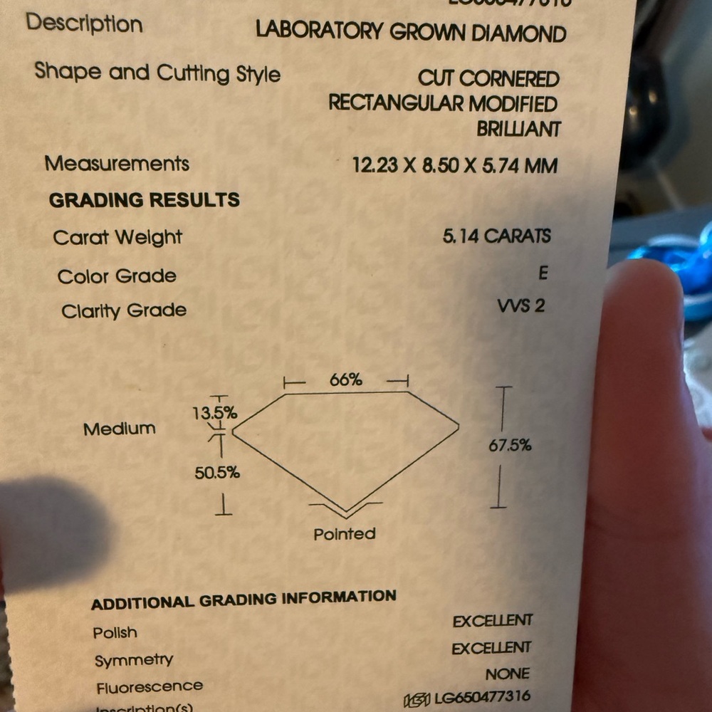 ✨ 5.14ct Radiant Lab Diamond ✨ (IGI certified) - Picture 5 of 6